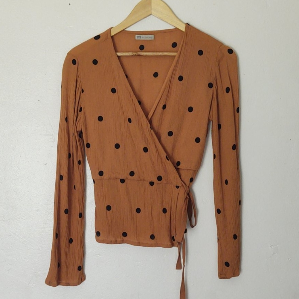 STR polka dot wrap blouse sz L
